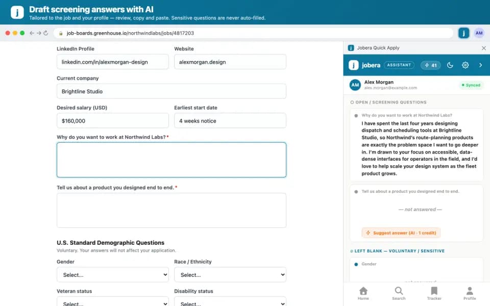 Jobera Quick Apply drafting an answer to a screening question with AI